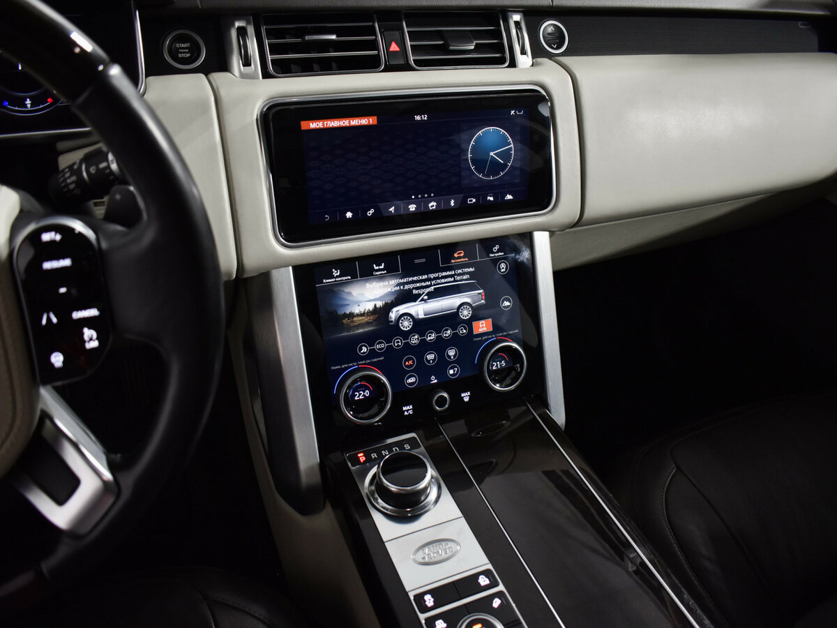Land Rover Range Rover с пробегом — 2018 год. Фото: #14