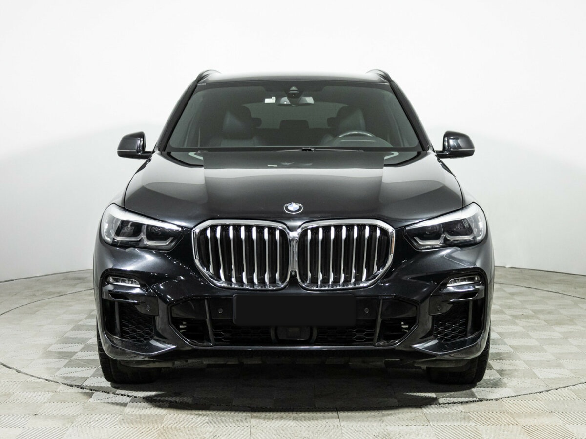 BMW X5 с пробегом — 2019 год. Фото: #1