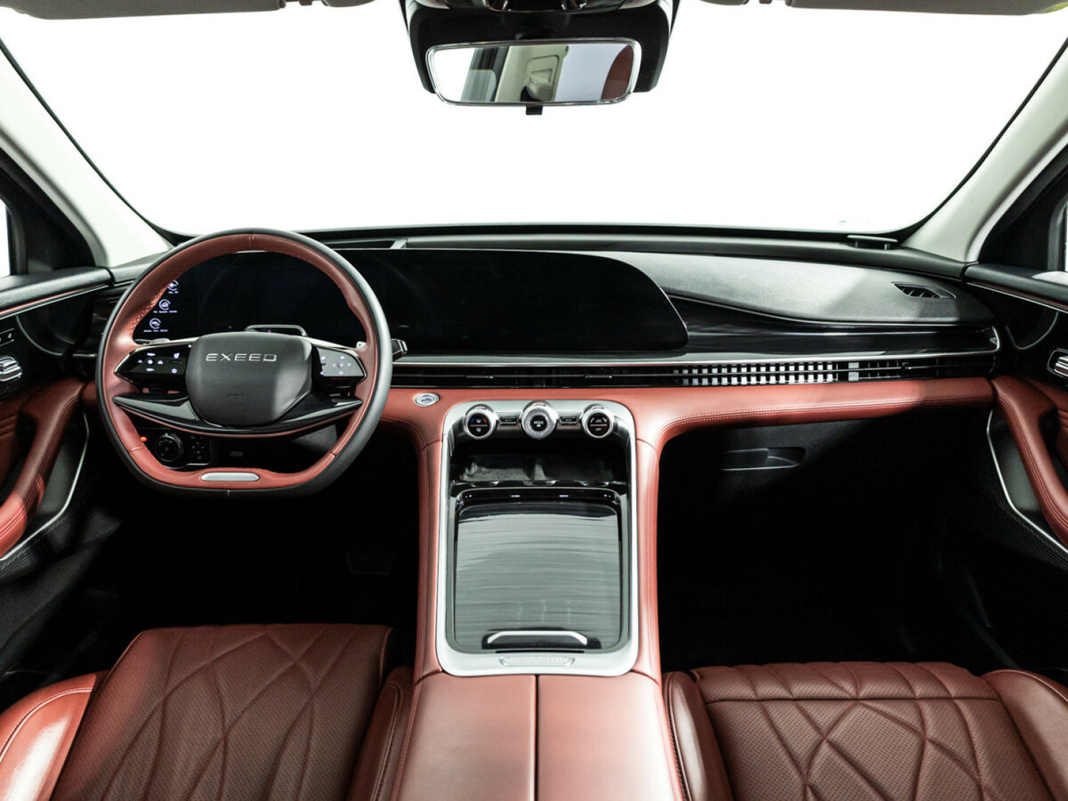 EXEED RX с пробегом — 2023 год. Фото: #12