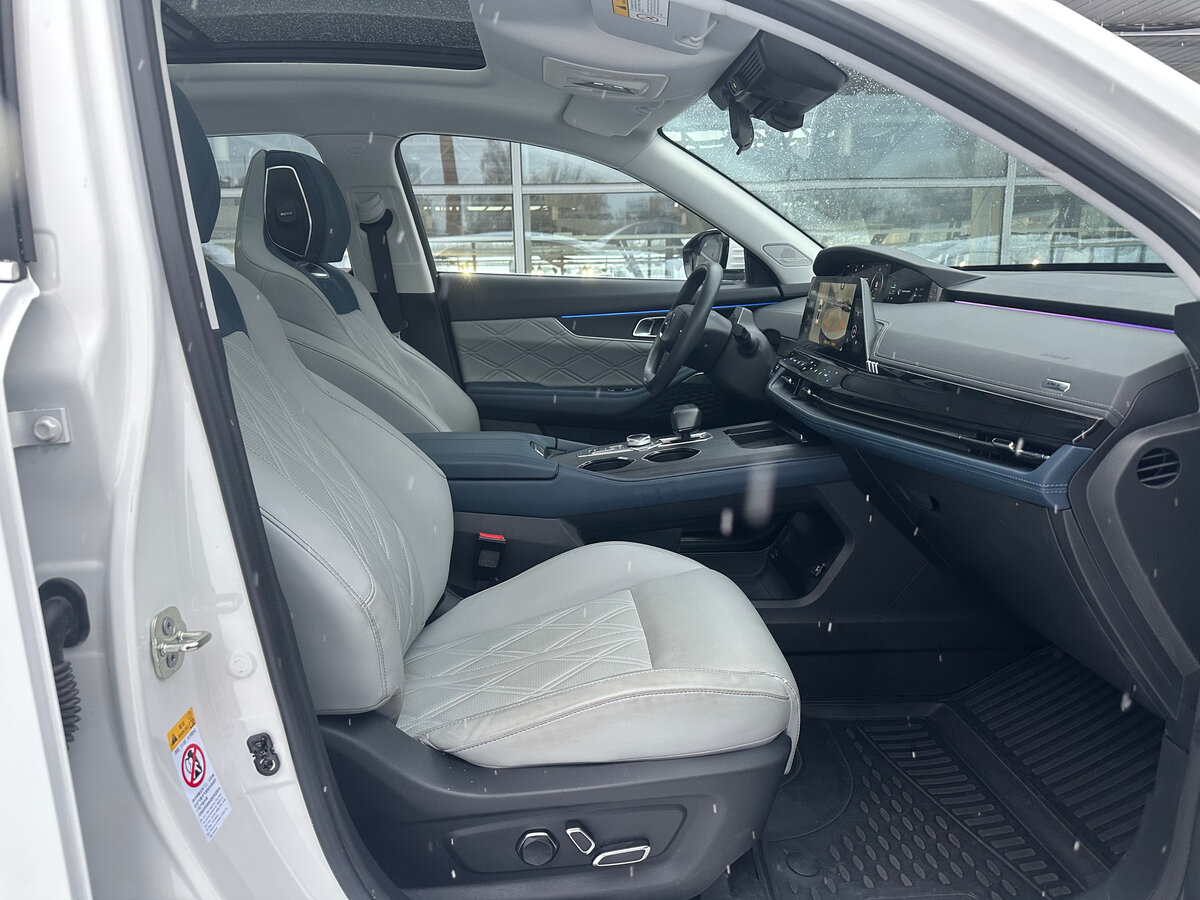 Changan UNI-K с пробегом — 2023 год. Фото: #20