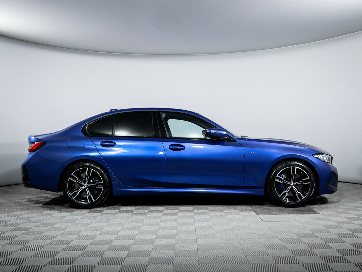 BMW 3 серии с пробегом — 2022 год. Фото: #3