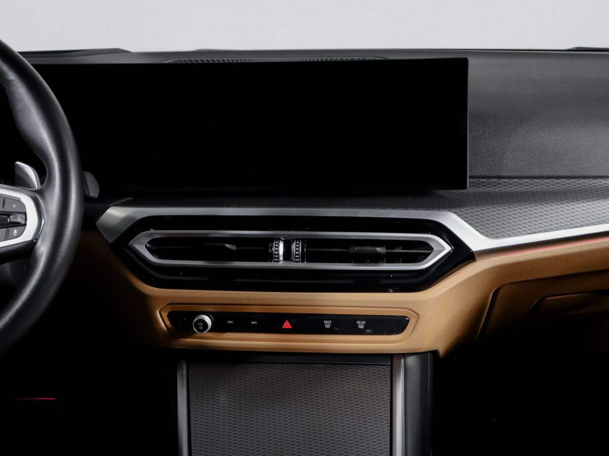 BMW 3 серии с пробегом — 2022 год. Фото: #12