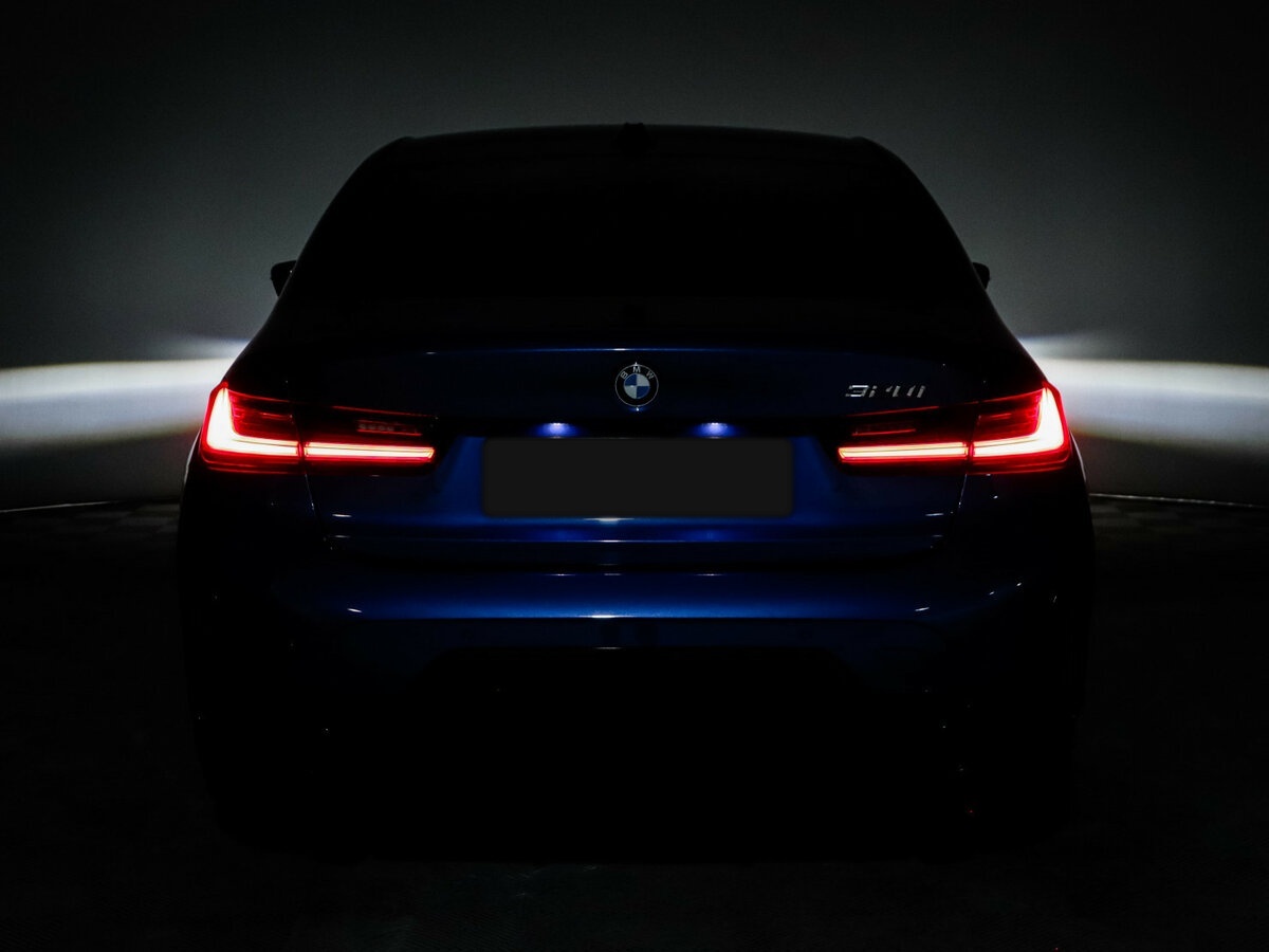 BMW 3 серии с пробегом — 2022 год. Фото: #24