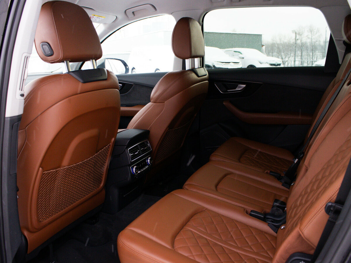 Audi Q7 с пробегом — 2016 год. Фото: #12