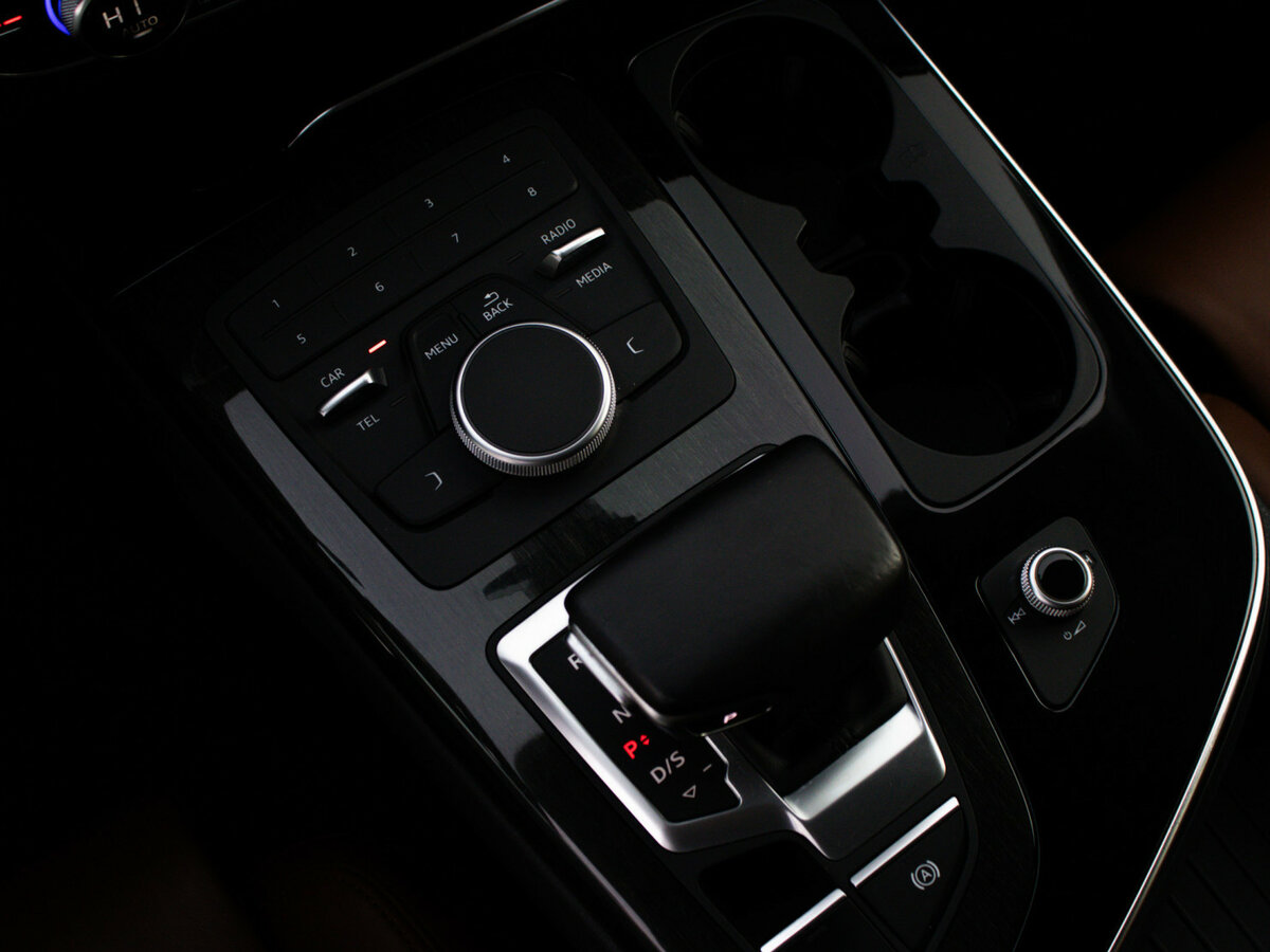 Audi Q7 с пробегом — 2016 год. Фото: #18