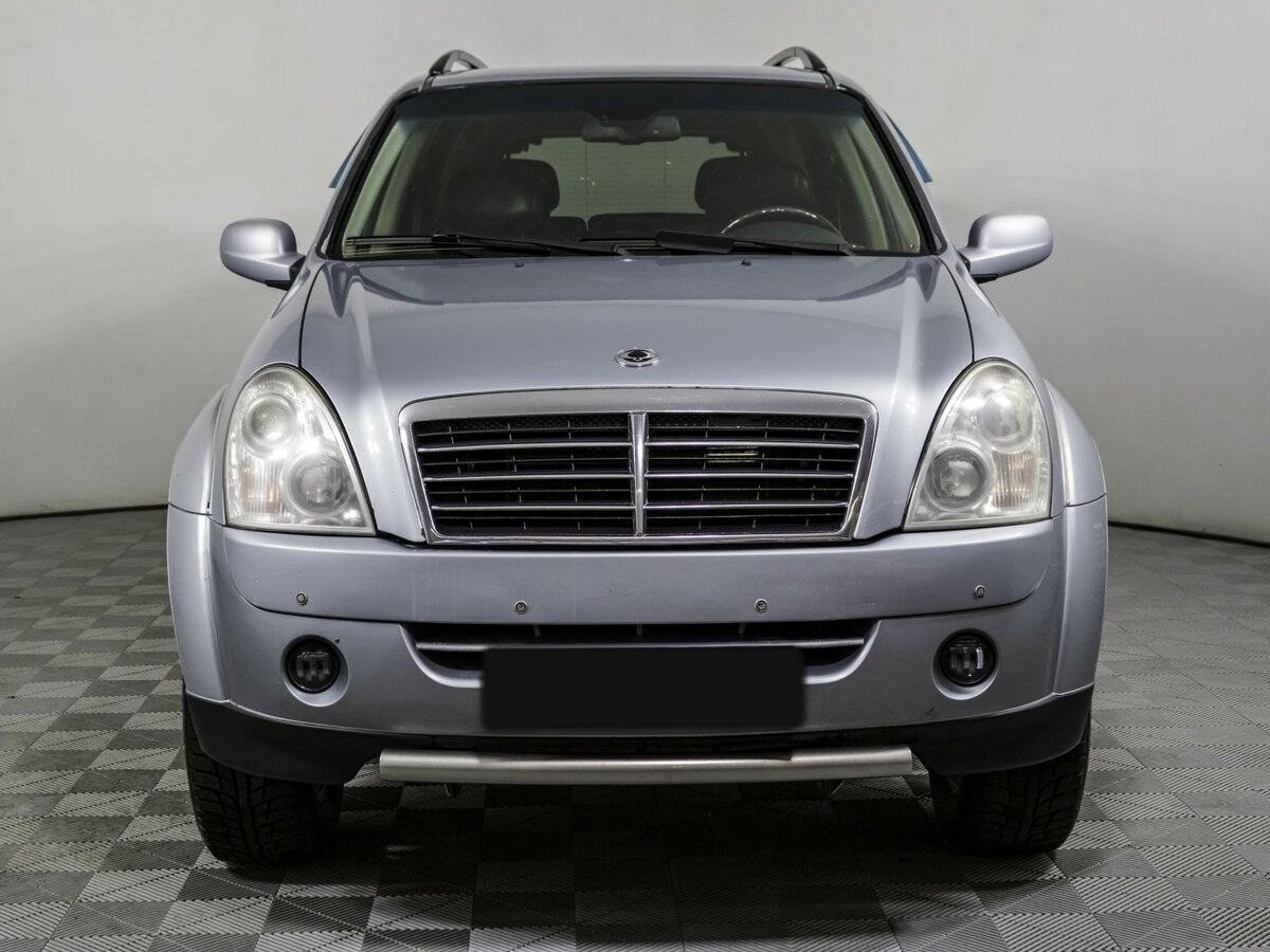 SsangYong Rexton с пробегом — 2010 год. Фото: #1