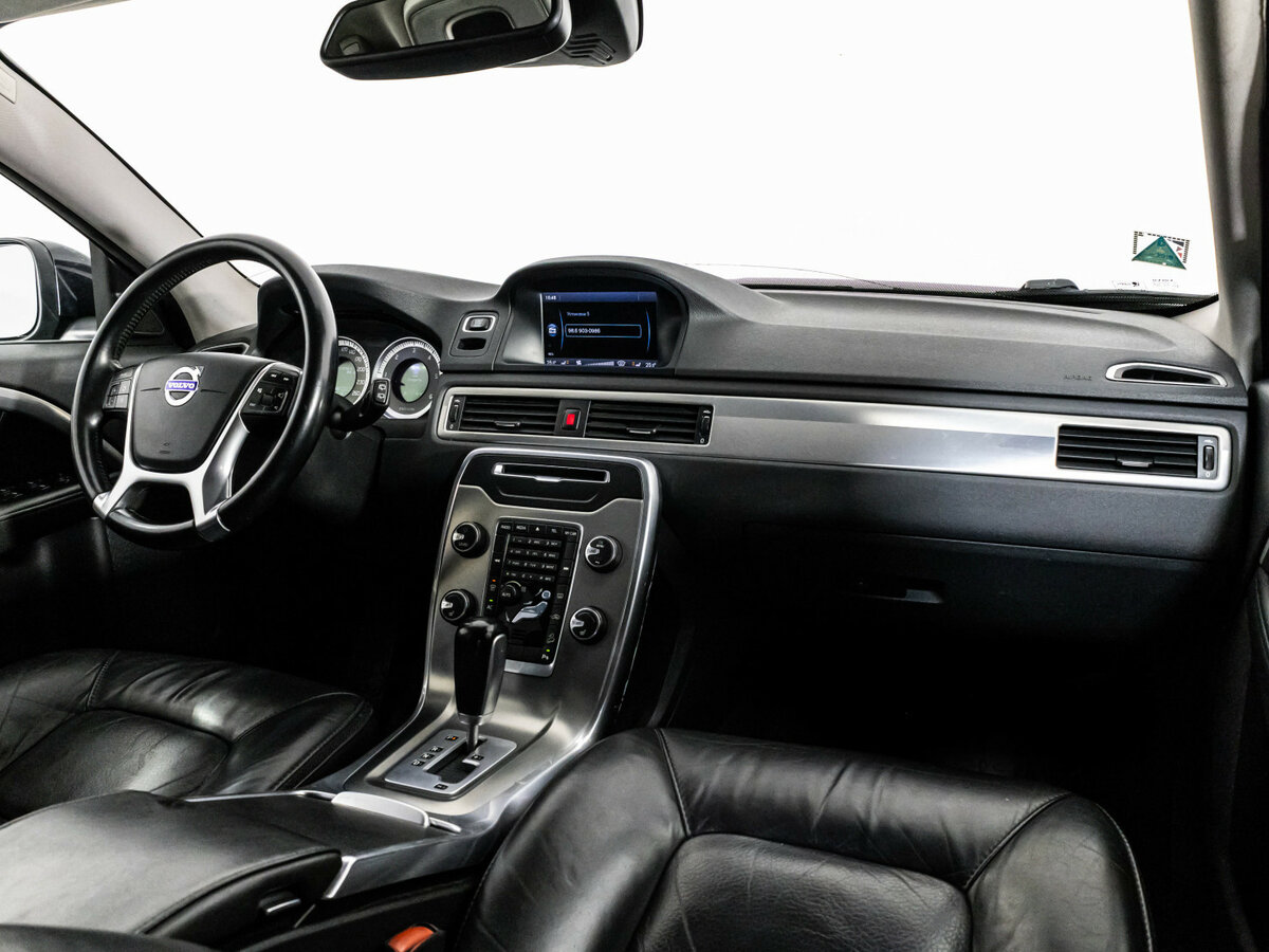 Volvo XC70 с пробегом — 2011 год. Фото: #6