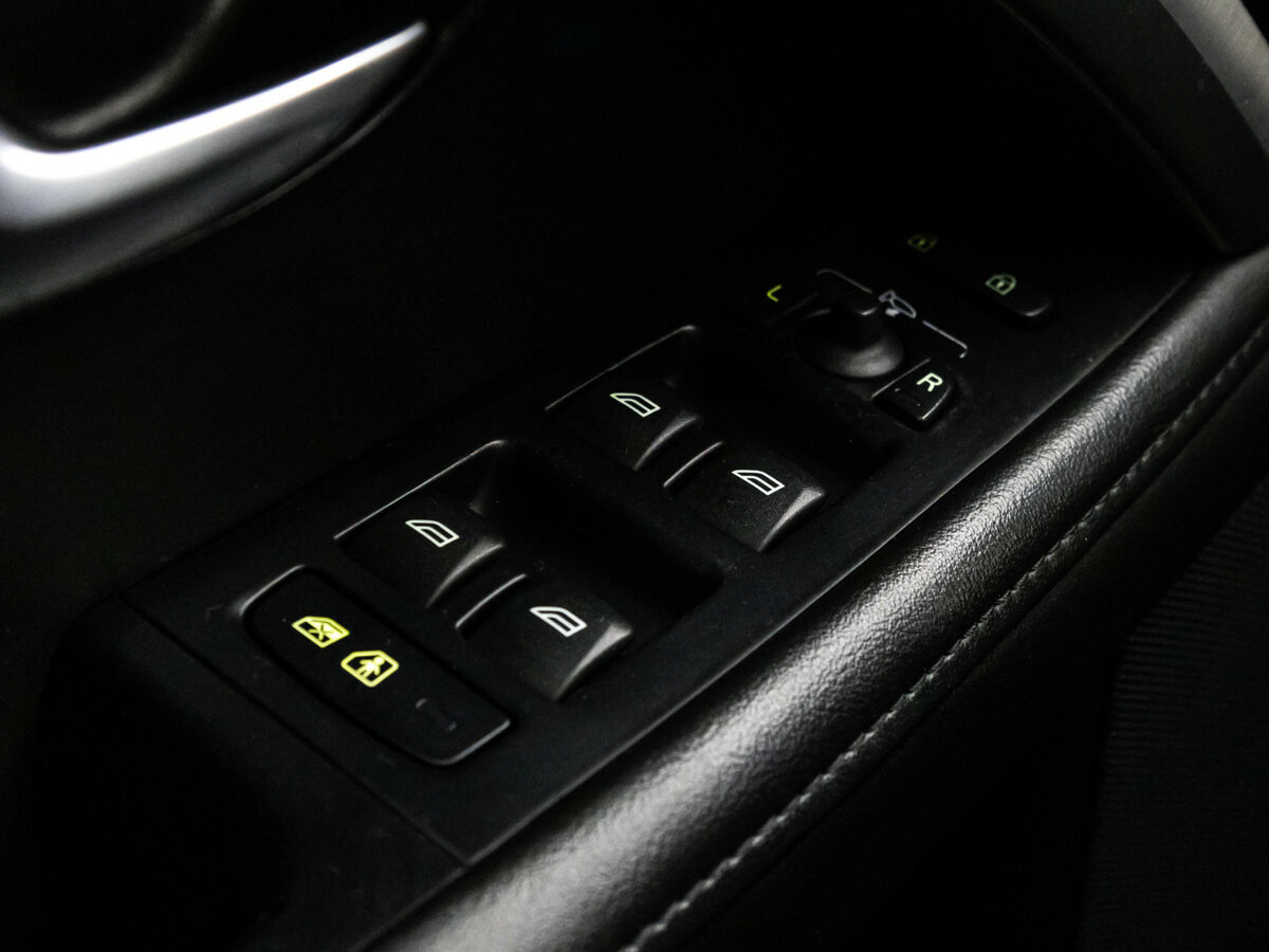 Volvo XC70 с пробегом — 2011 год. Фото: #13