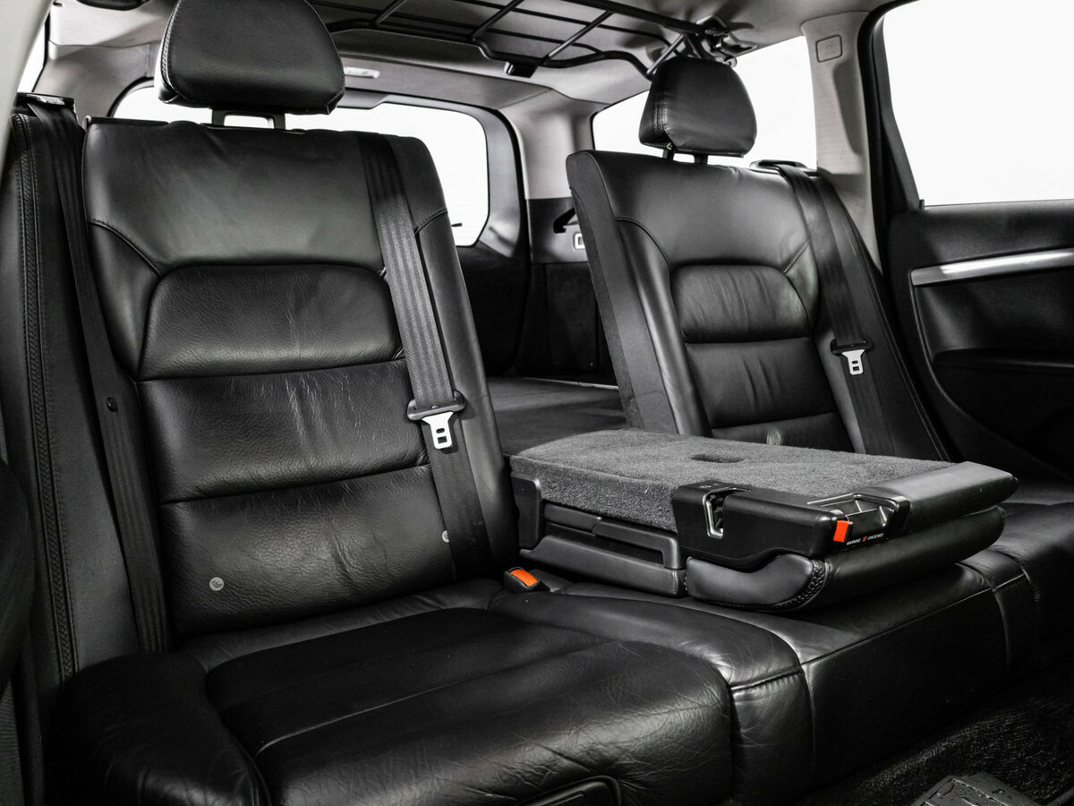 Volvo XC70 с пробегом — 2011 год. Фото: #18