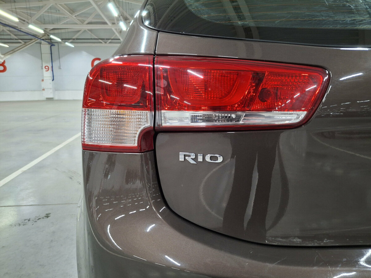Kia Rio с пробегом — 2017 год. Фото: #8
