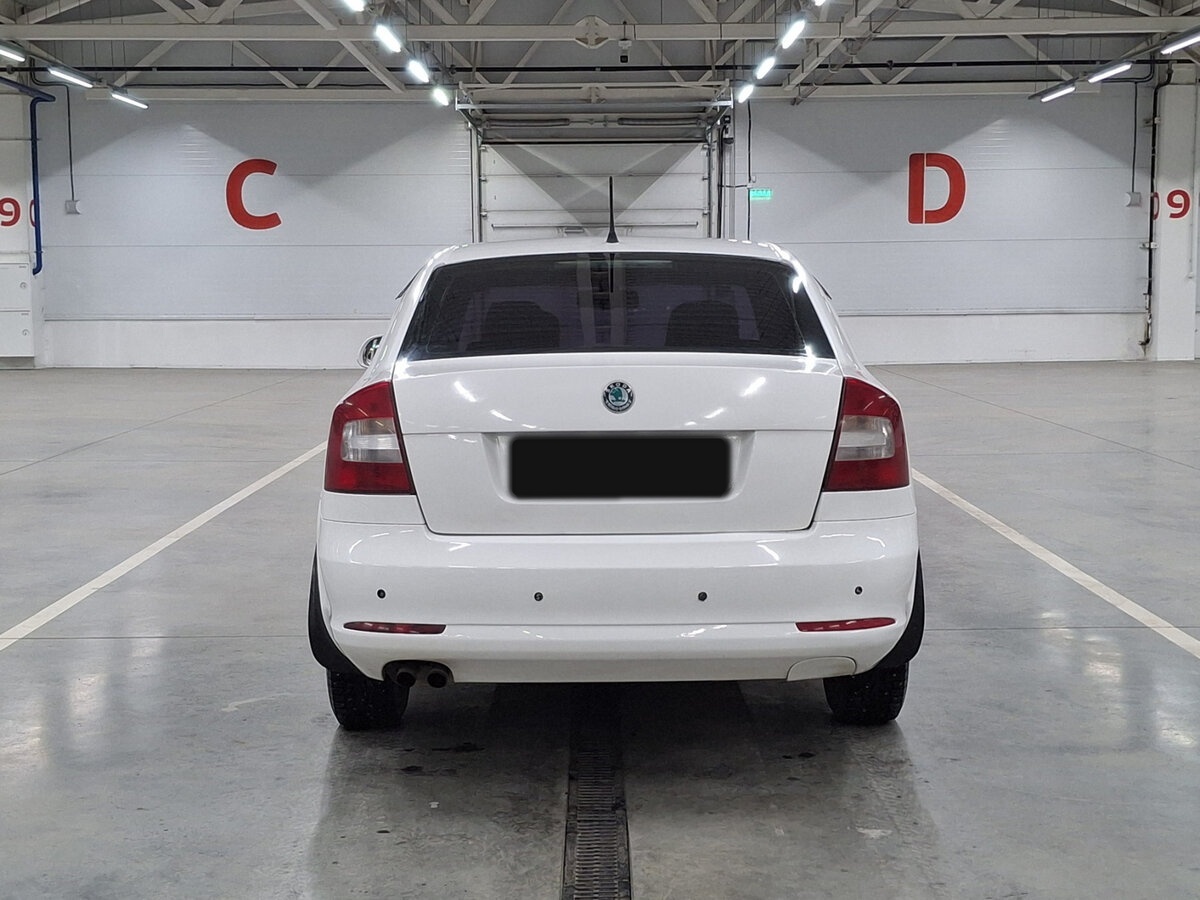 Skoda Octavia с пробегом — 2011 год. Фото: #5