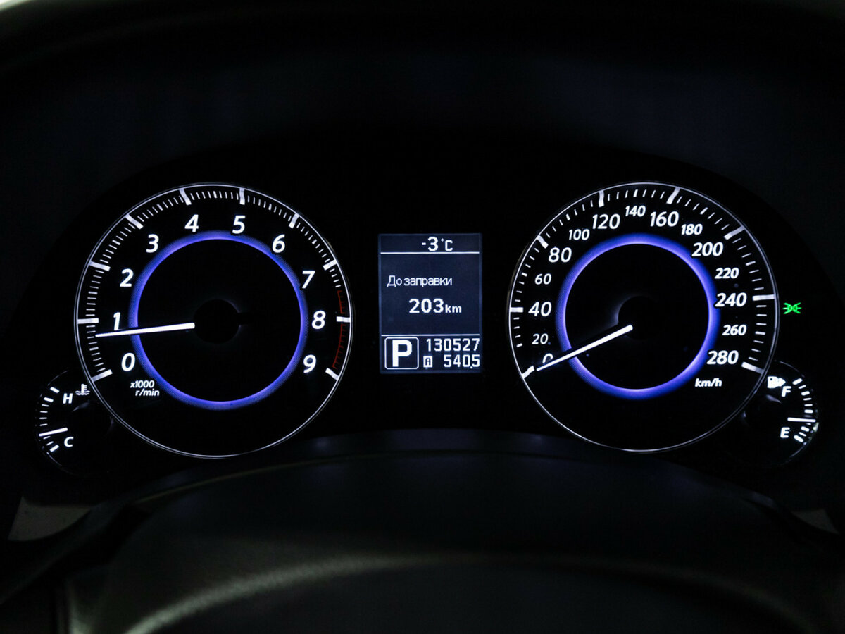 Infiniti QX70 с пробегом — 2014 год. Фото: #9