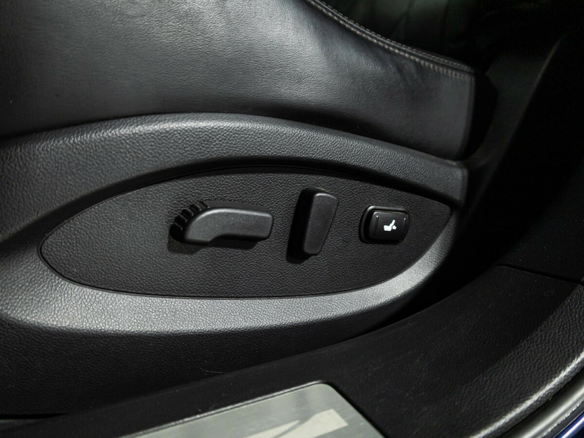 Infiniti QX70 с пробегом — 2014 год. Фото: #12