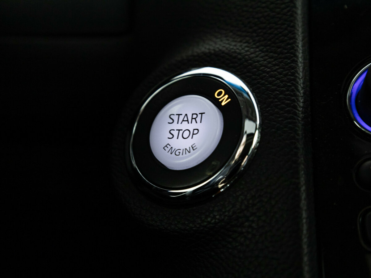 Infiniti QX70 с пробегом — 2014 год. Фото: #20