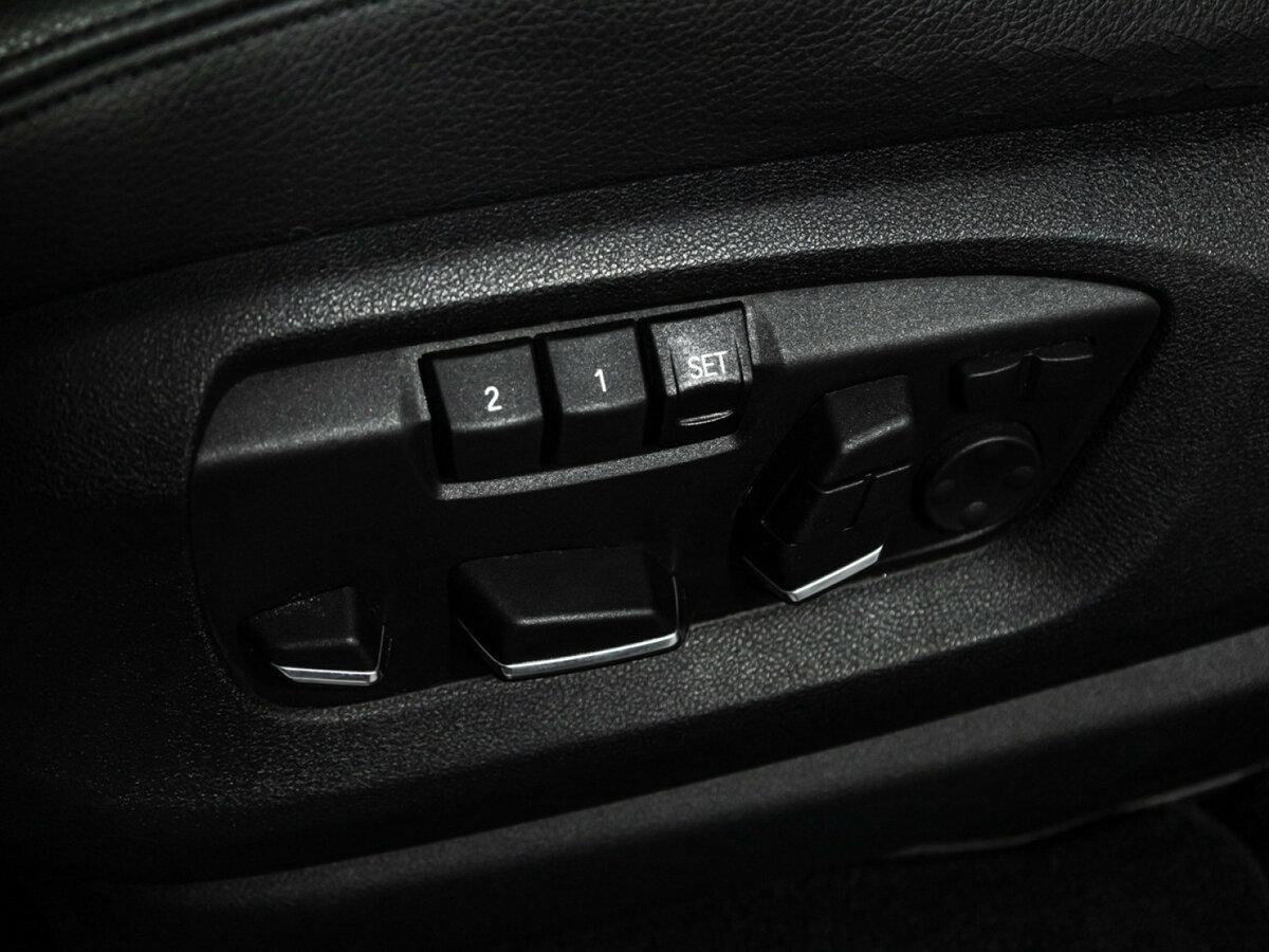 BMW X5 с пробегом — 2015 год. Фото: #11