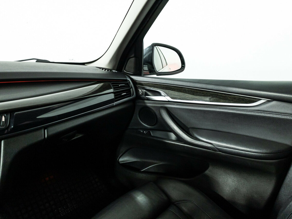 BMW X5 с пробегом — 2015 год. Фото: #13