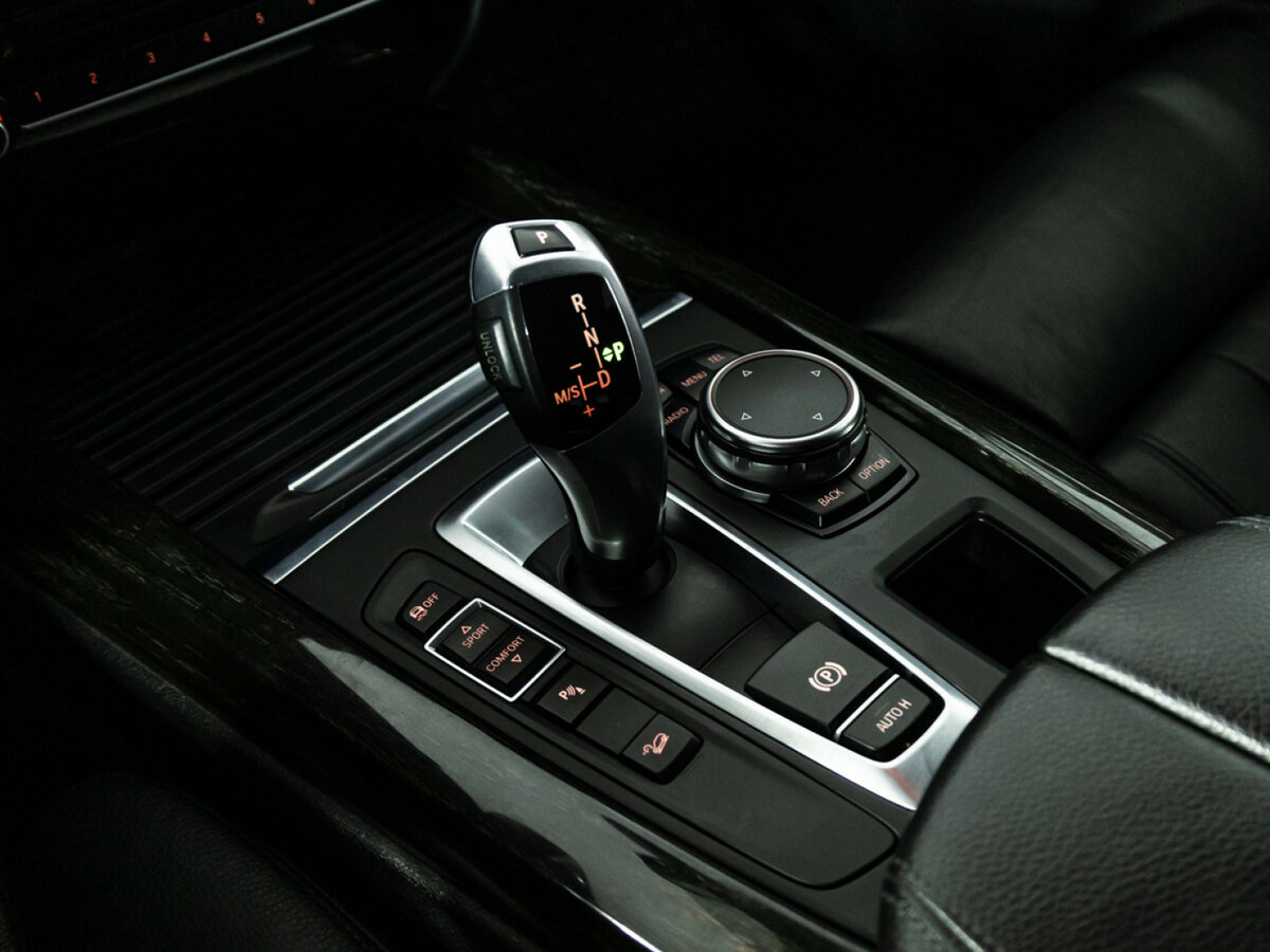 BMW X5 с пробегом — 2015 год. Фото: #14