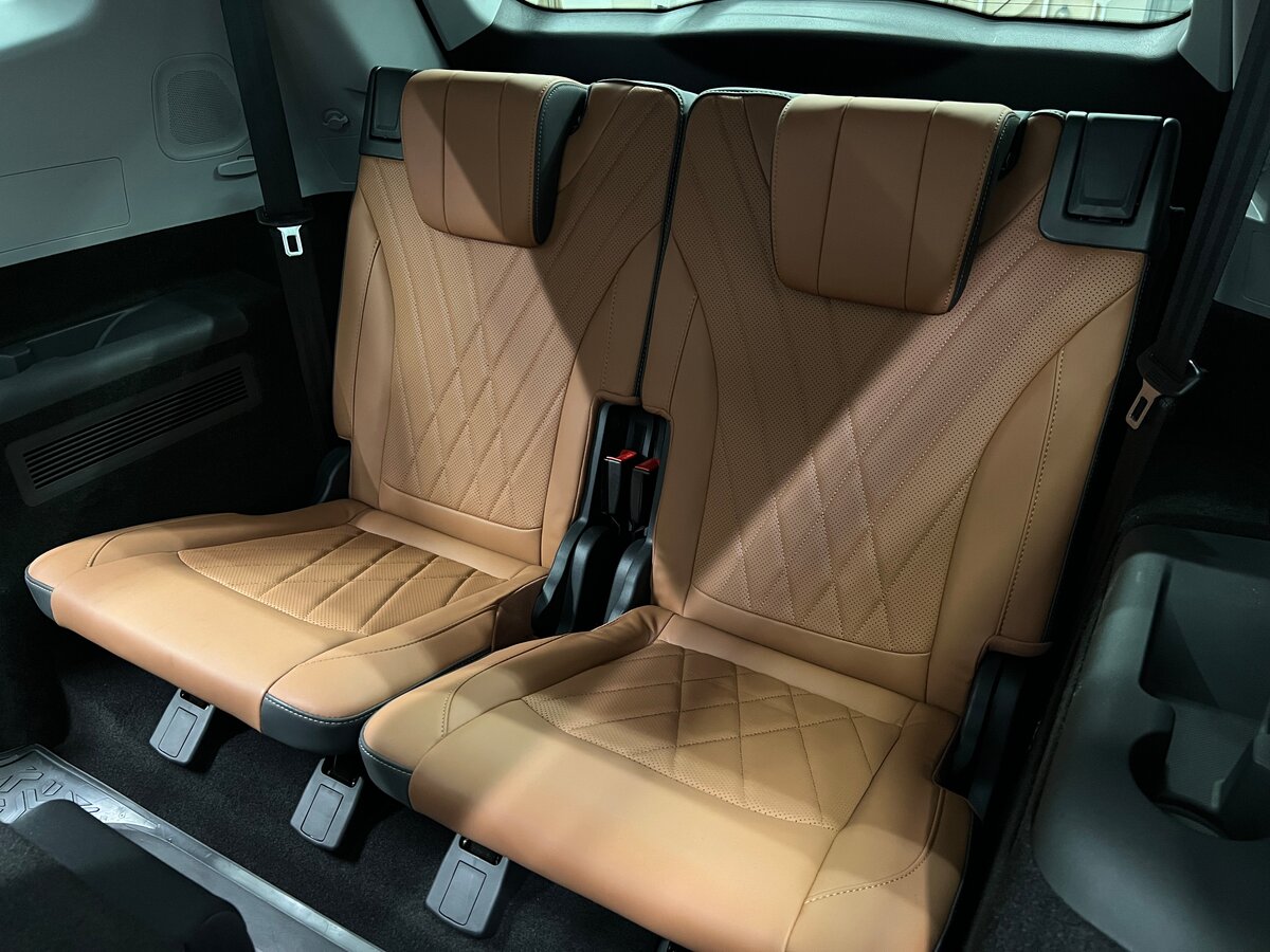 Chery Tiggo 8 Pro e+ с пробегом — 2023 год. Фото: #12