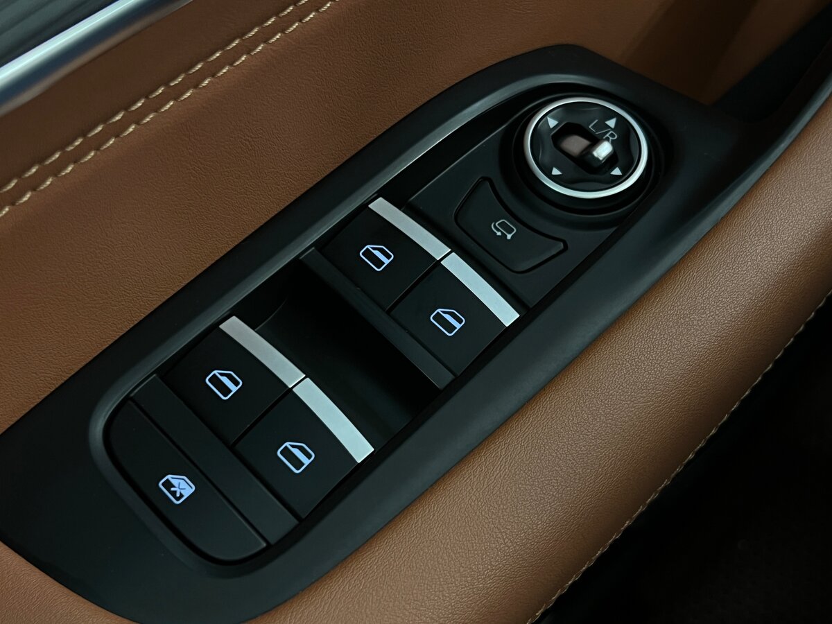 Chery Tiggo 8 Pro e+ с пробегом — 2023 год. Фото: #20