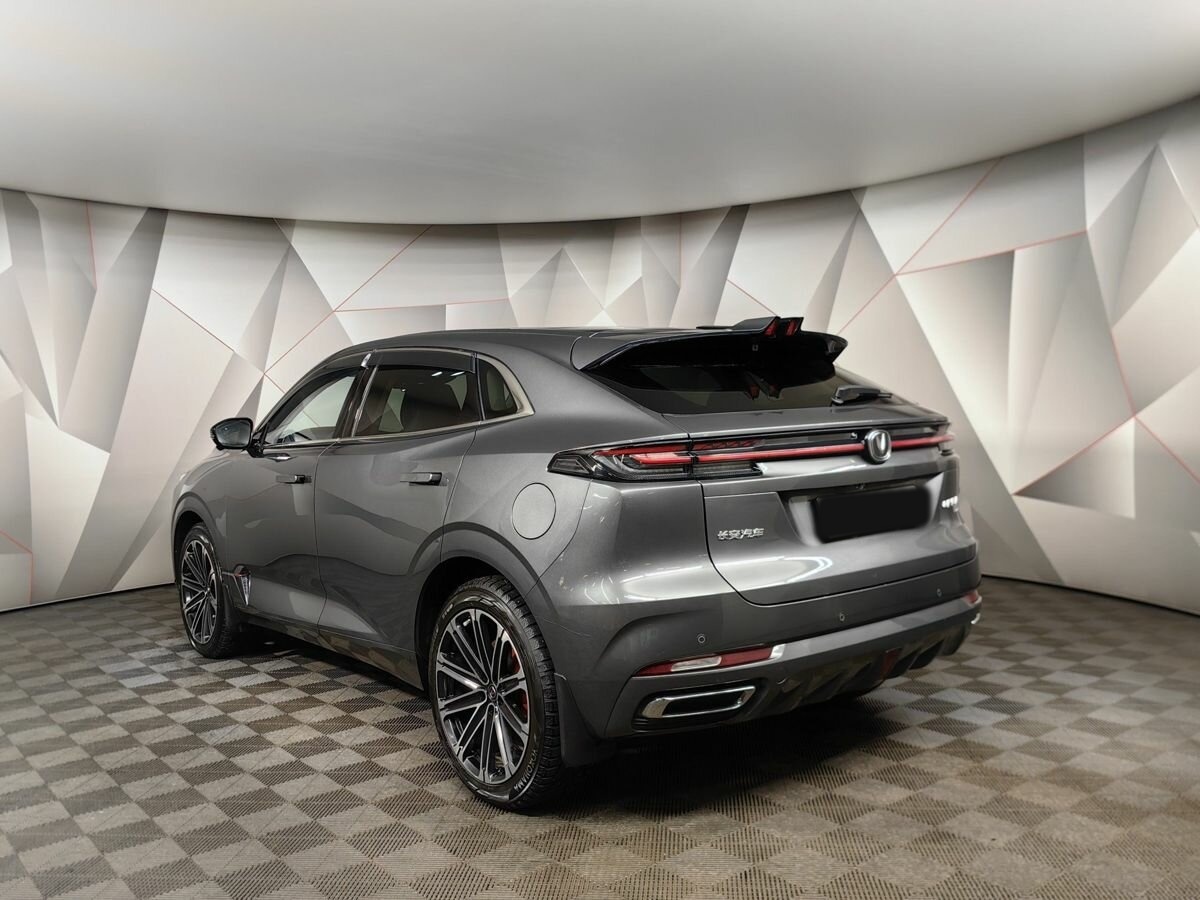 Changan UNI-K с пробегом — 2022 год. Фото: #3