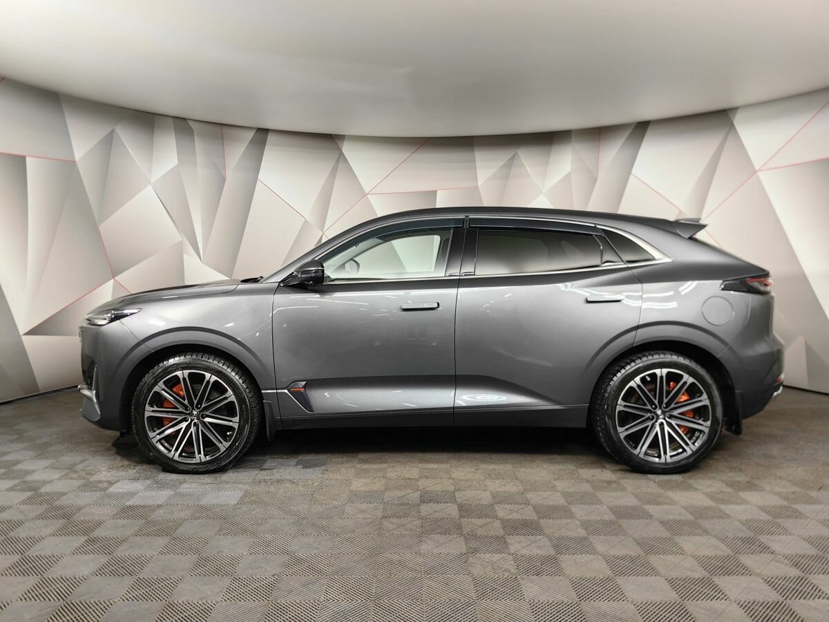 Changan UNI-K с пробегом — 2022 год. Фото: #4