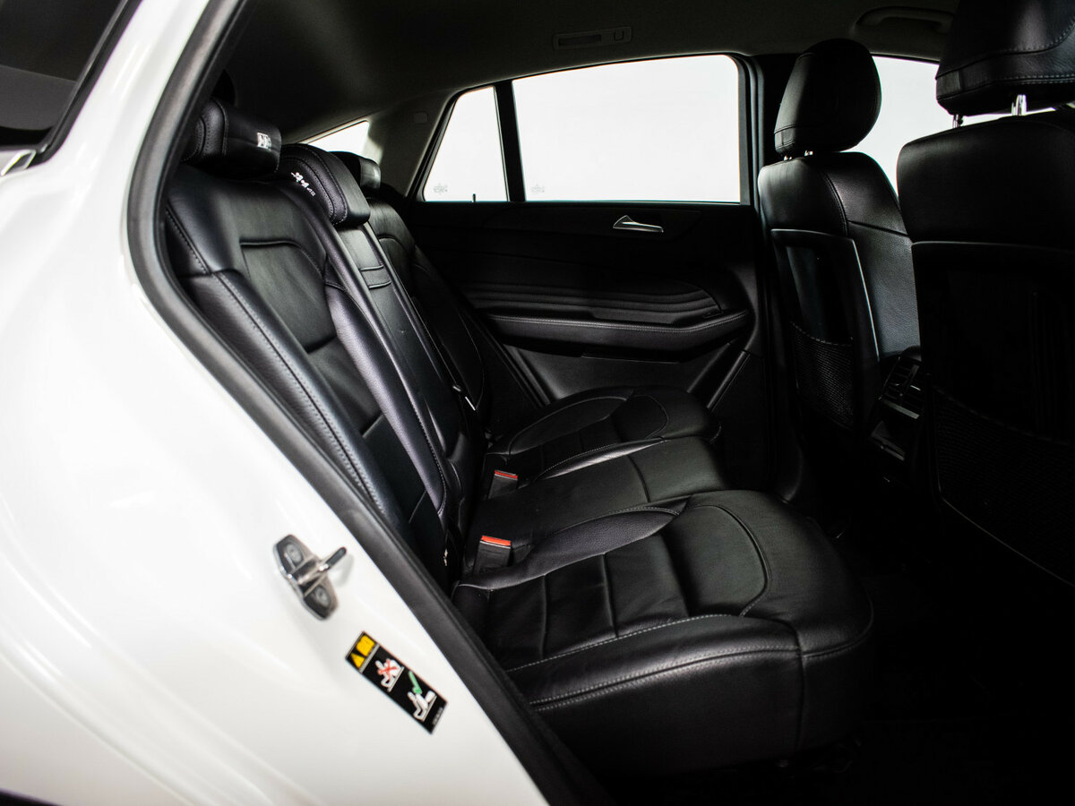 Mercedes-Benz GLE Coupe с пробегом — 2018 год. Фото: #8