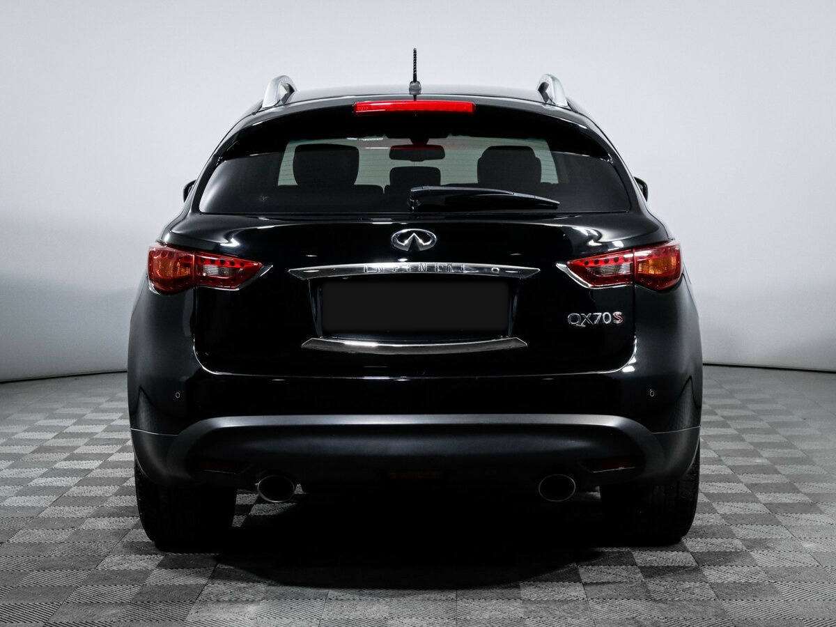 Infiniti QX70 с пробегом — 2015 год. Фото: #5