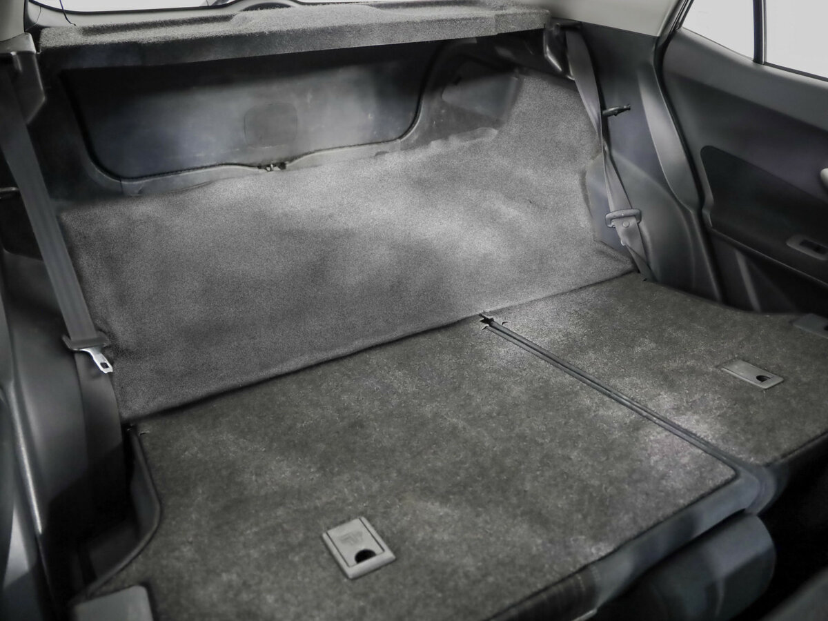 Toyota Auris с пробегом — 2007 год. Фото: #9