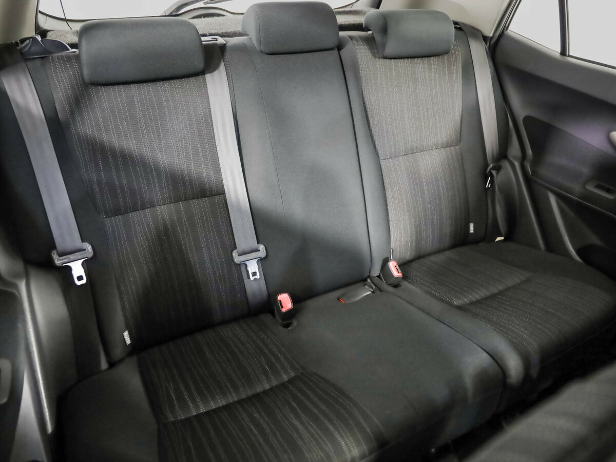 Toyota Auris с пробегом — 2007 год. Фото: #19