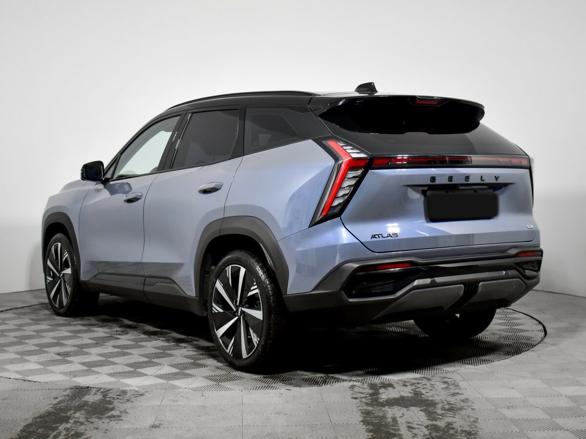 Geely Atlas с пробегом — 2024 год. Фото: #5