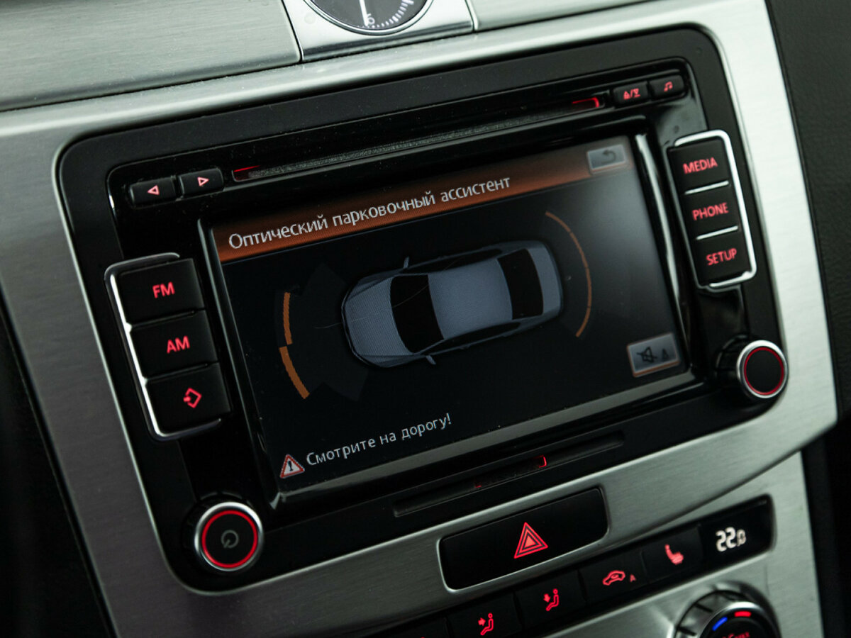 Volkswagen Passat с пробегом — 2011 год. Фото: #13