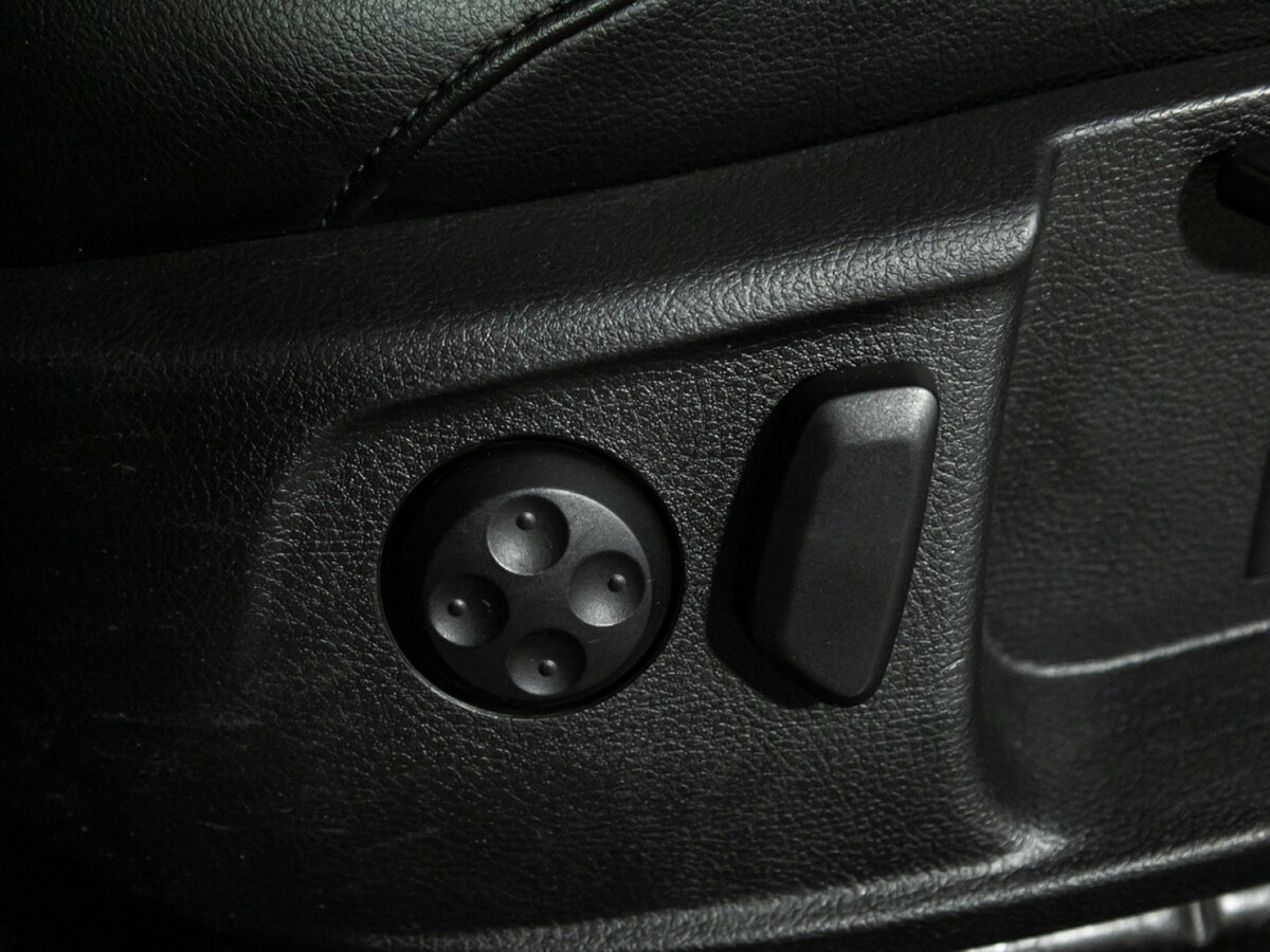 Volkswagen Passat с пробегом — 2011 год. Фото: #15