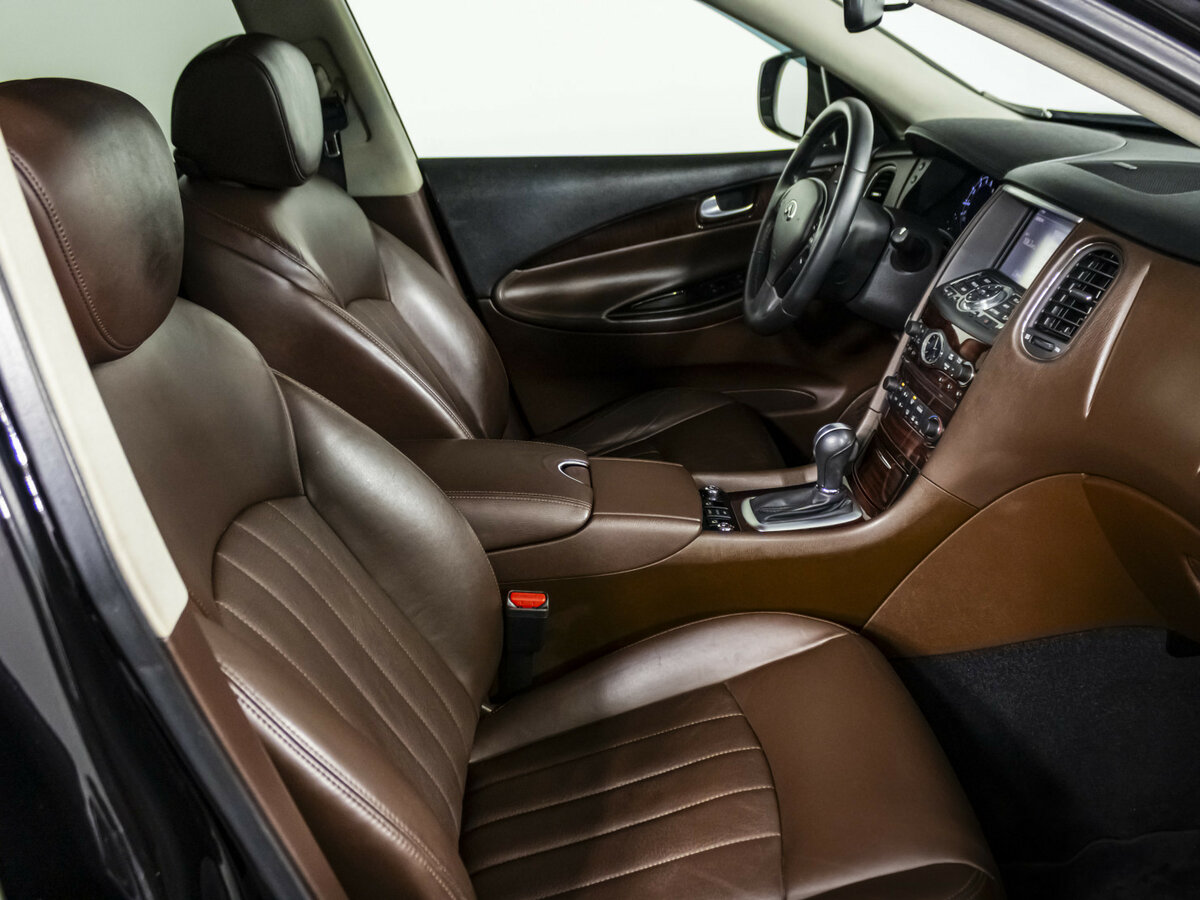 Infiniti QX50 с пробегом — 2016 год. Фото: #7