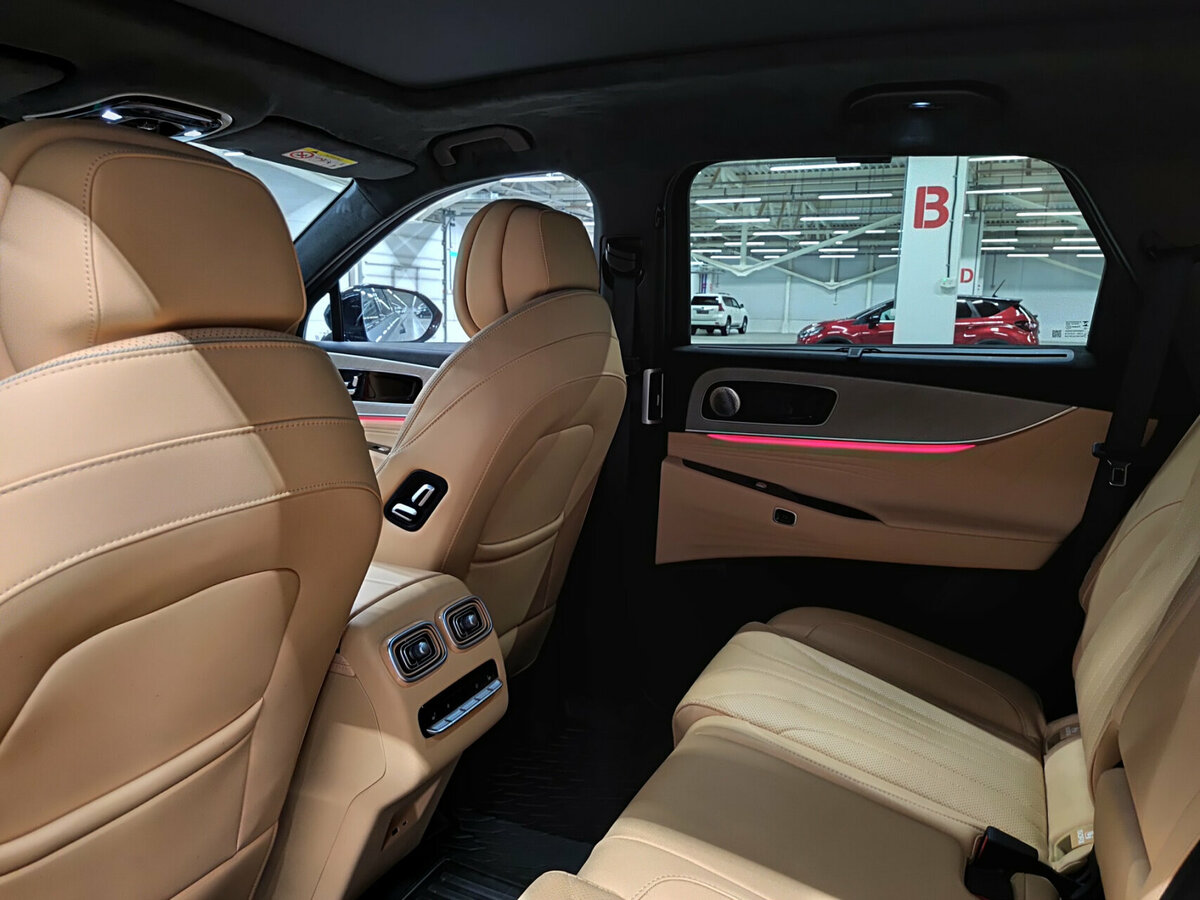 Jaecoo J8 с пробегом — 2024 год. Фото: #11