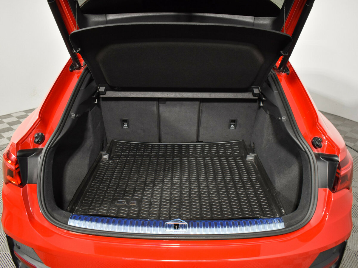 Audi Q3 Sportback с пробегом — 2021 год. Фото: #17