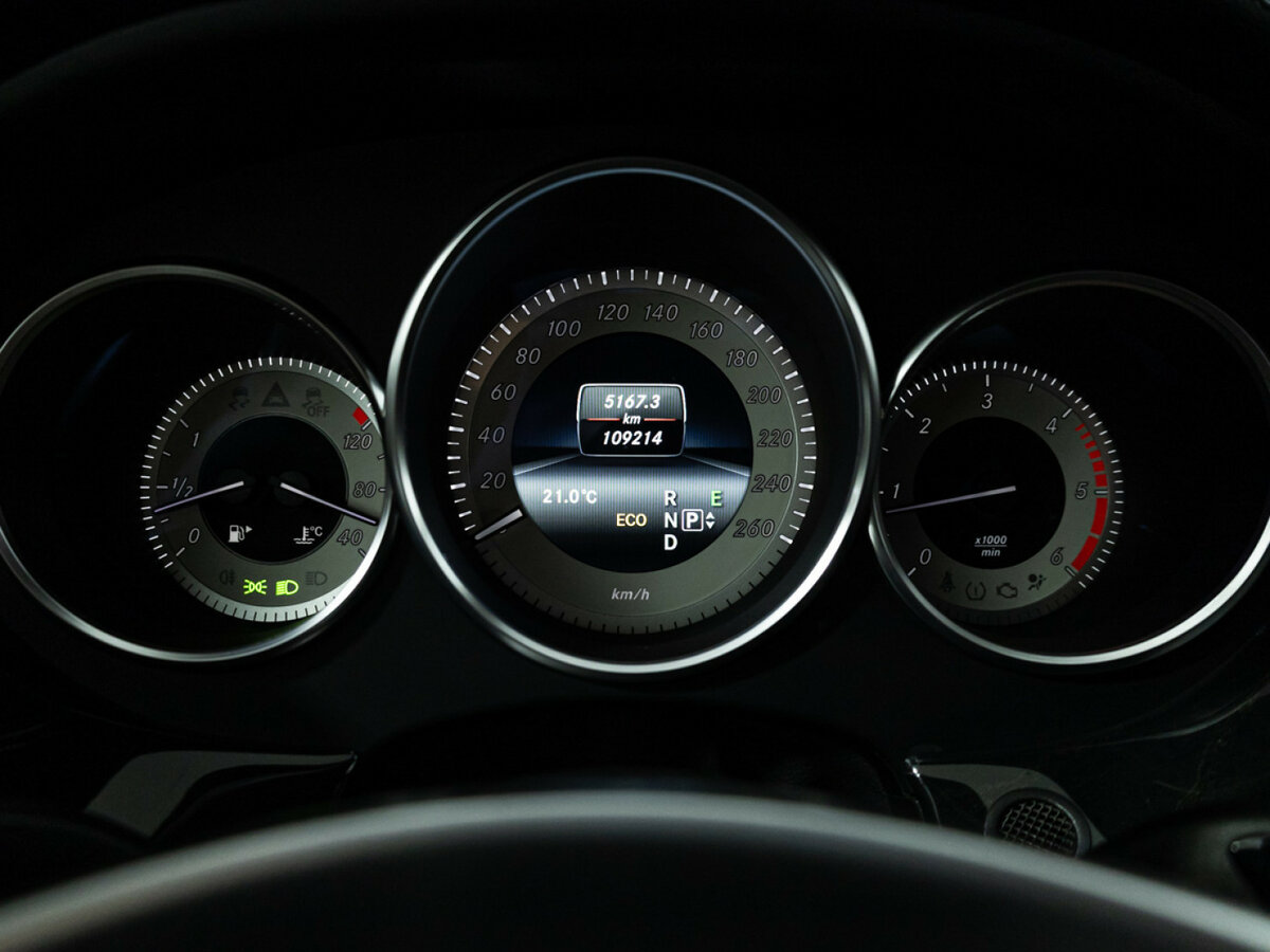 Mercedes-Benz CLS с пробегом — 2016 год. Фото: #11