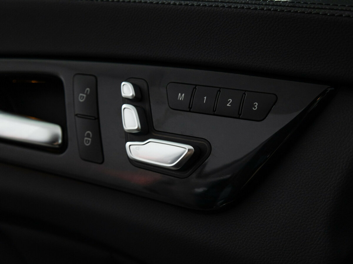 Mercedes-Benz CLS с пробегом — 2016 год. Фото: #17