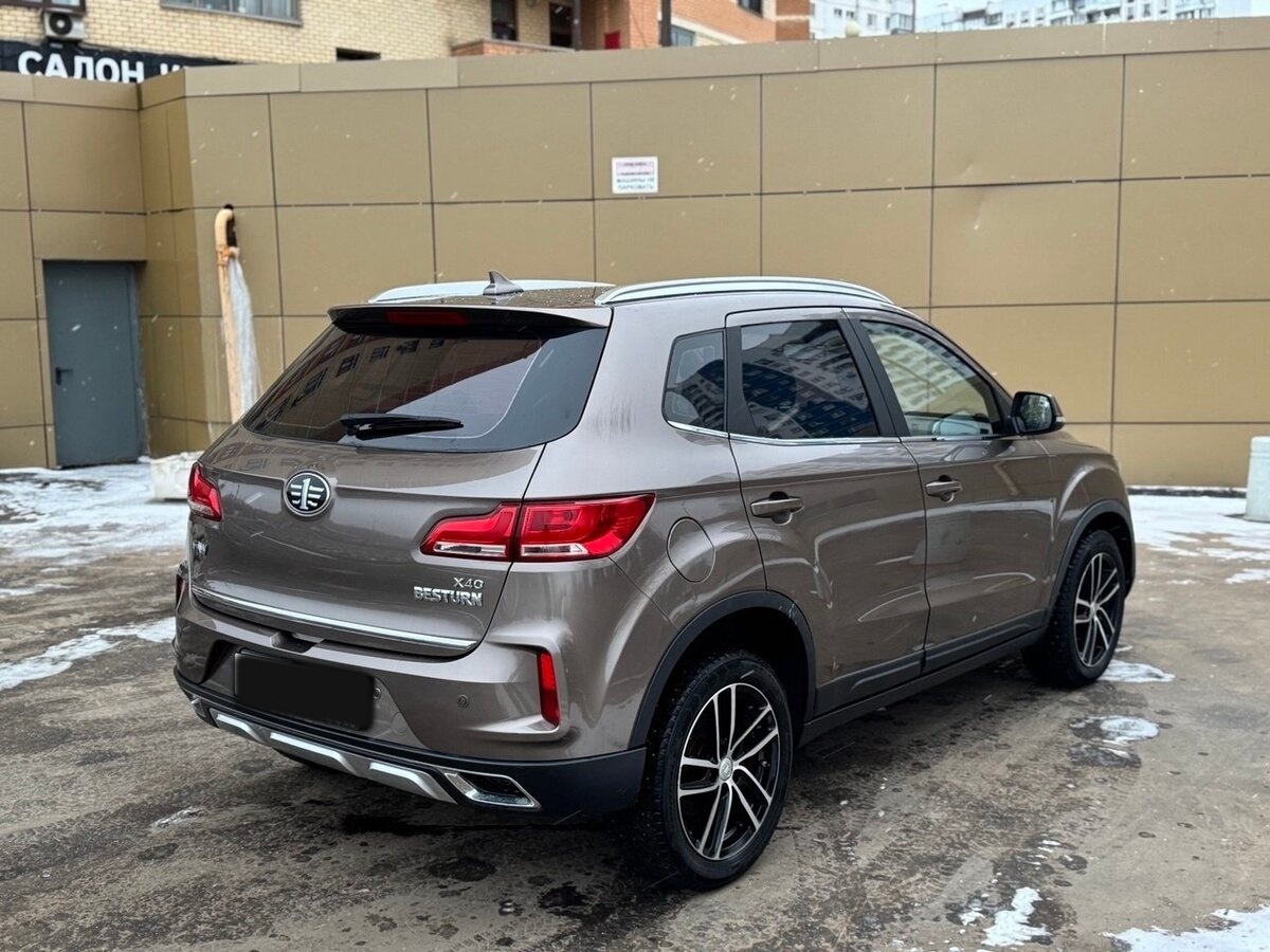 FAW Besturn X40 с пробегом — 2020 год. Фото: #4