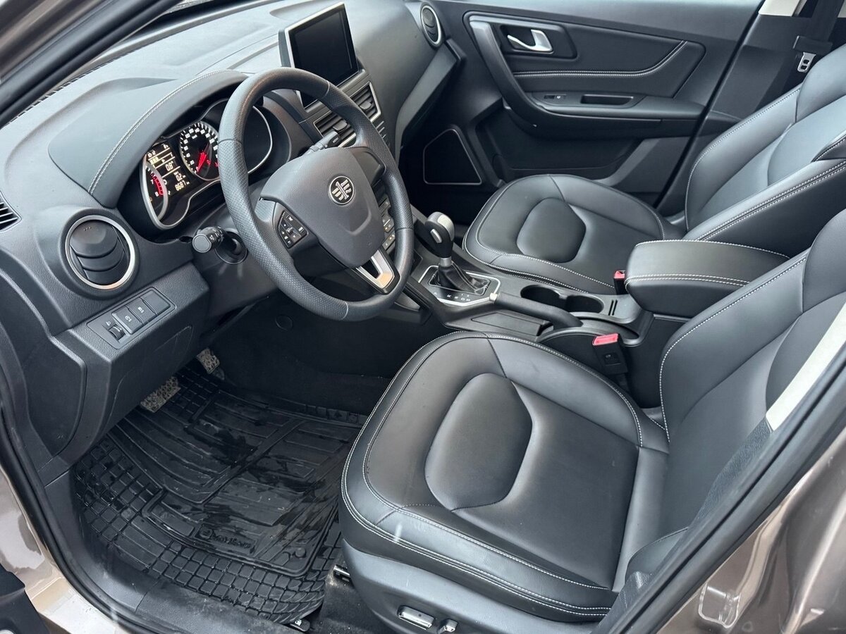 FAW Besturn X40 с пробегом — 2020 год. Фото: #8