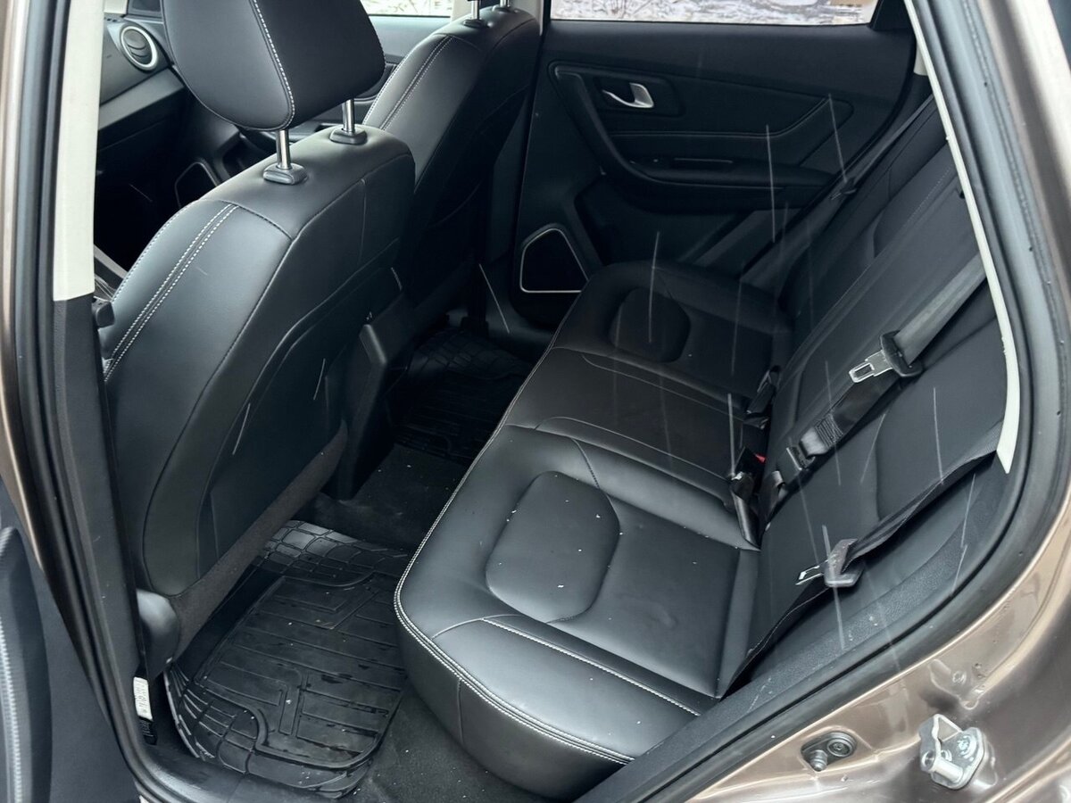 FAW Besturn X40 с пробегом — 2020 год. Фото: #11