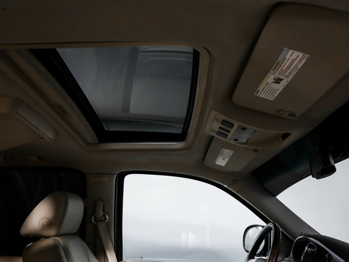 Cadillac Escalade с пробегом — 2007 год. Фото: #14