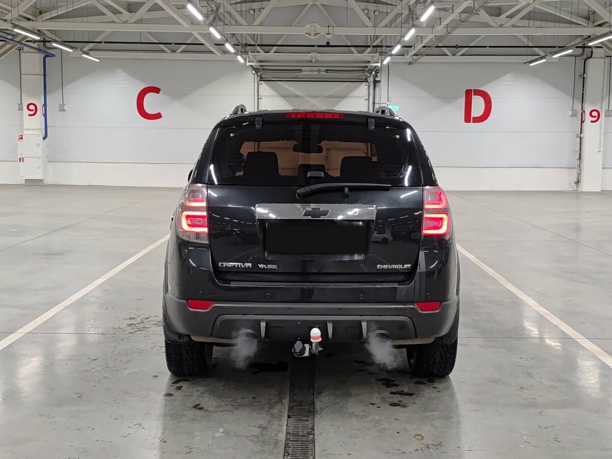 Chevrolet Captiva с пробегом — 2008 год. Фото: #4