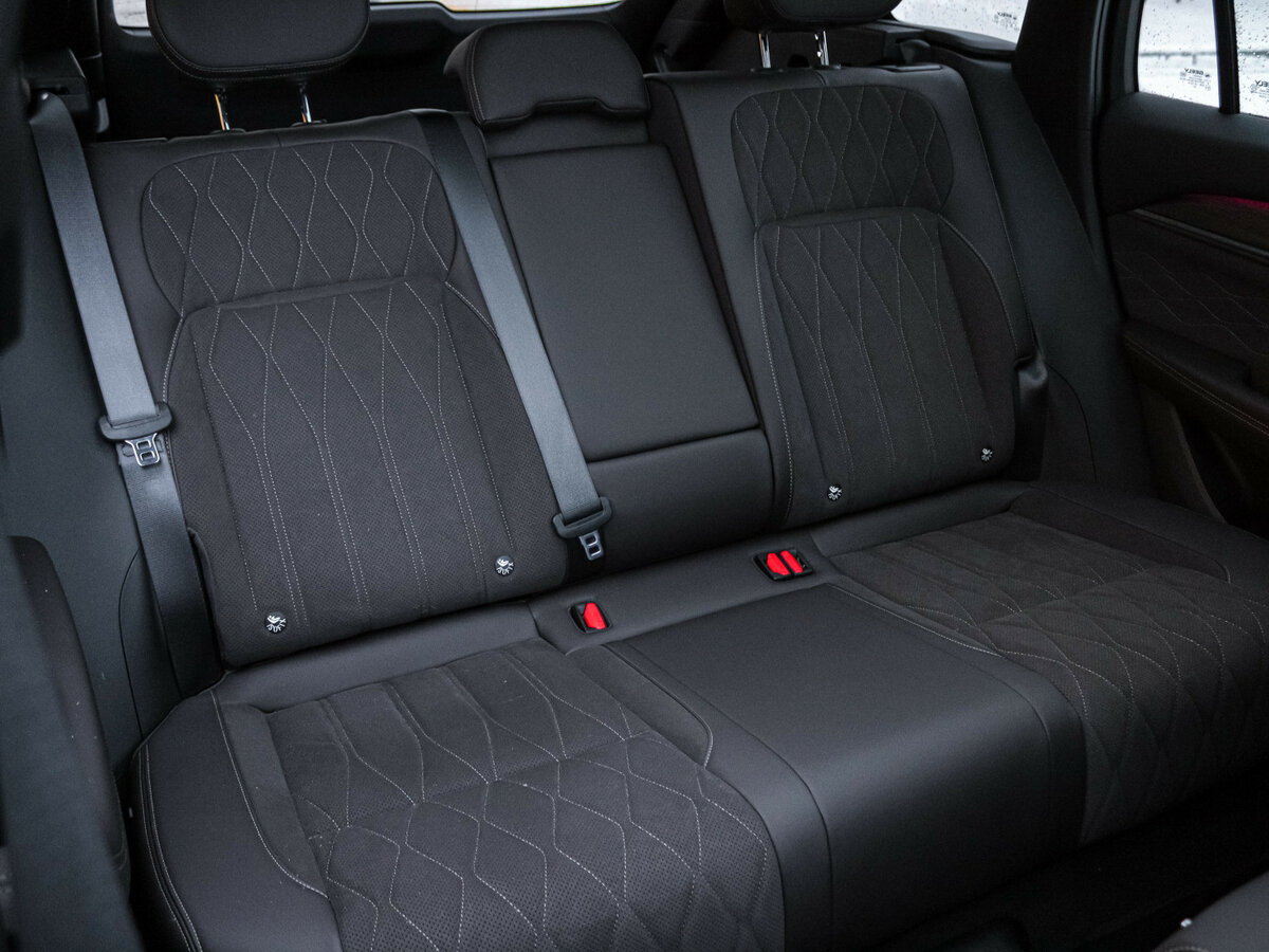 Geely Monjaro с пробегом — 2025 год. Фото: #7