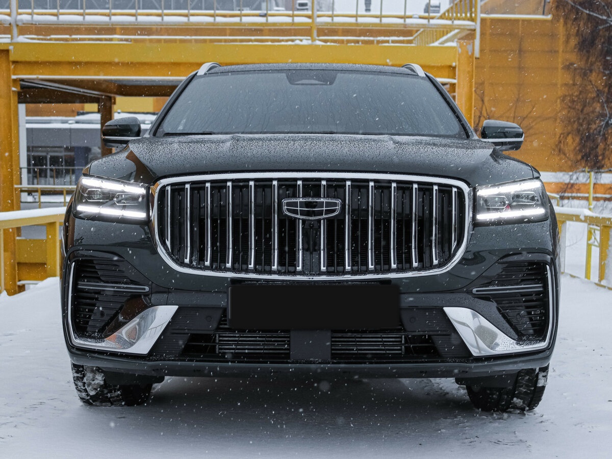 Geely Monjaro с пробегом — 2025 год. Фото: #13