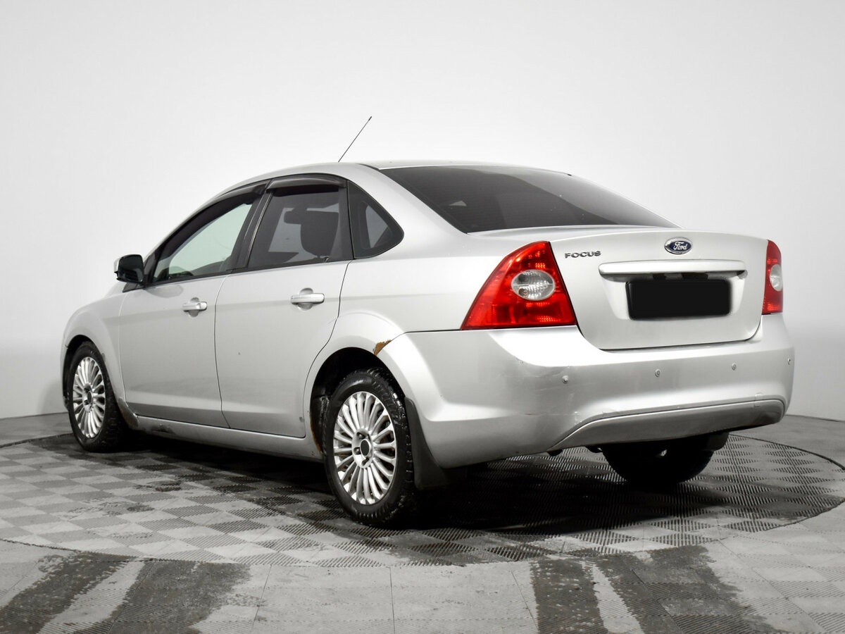 Ford Focus с пробегом — 2010 год. Фото: #6