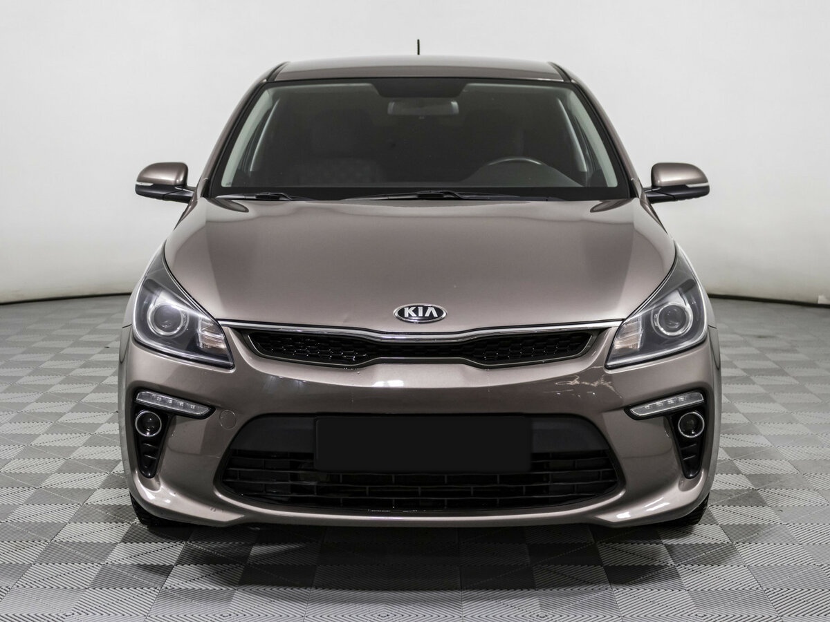 Kia Rio с пробегом — 2019 год. Фото: #1