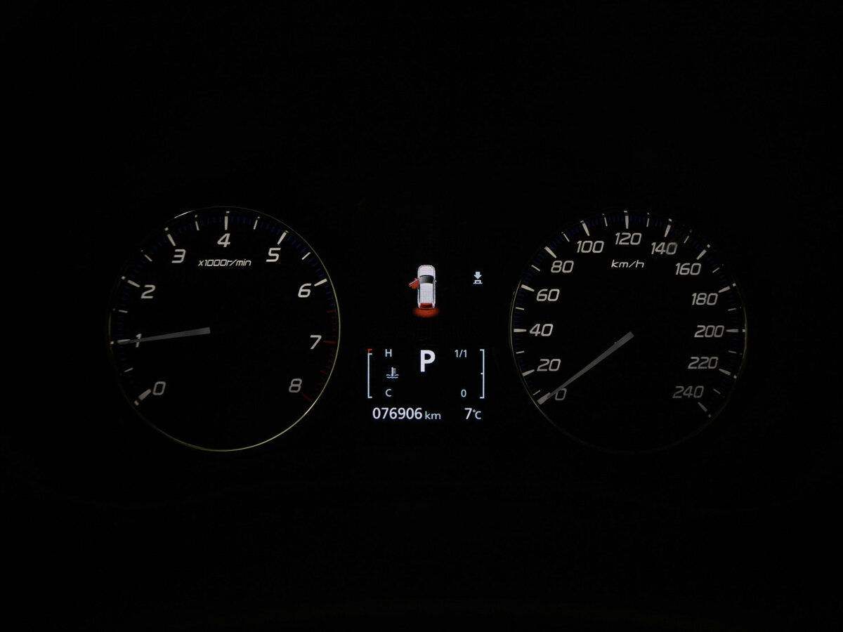 Mitsubishi Outlander с пробегом — 2020 год. Фото: #10