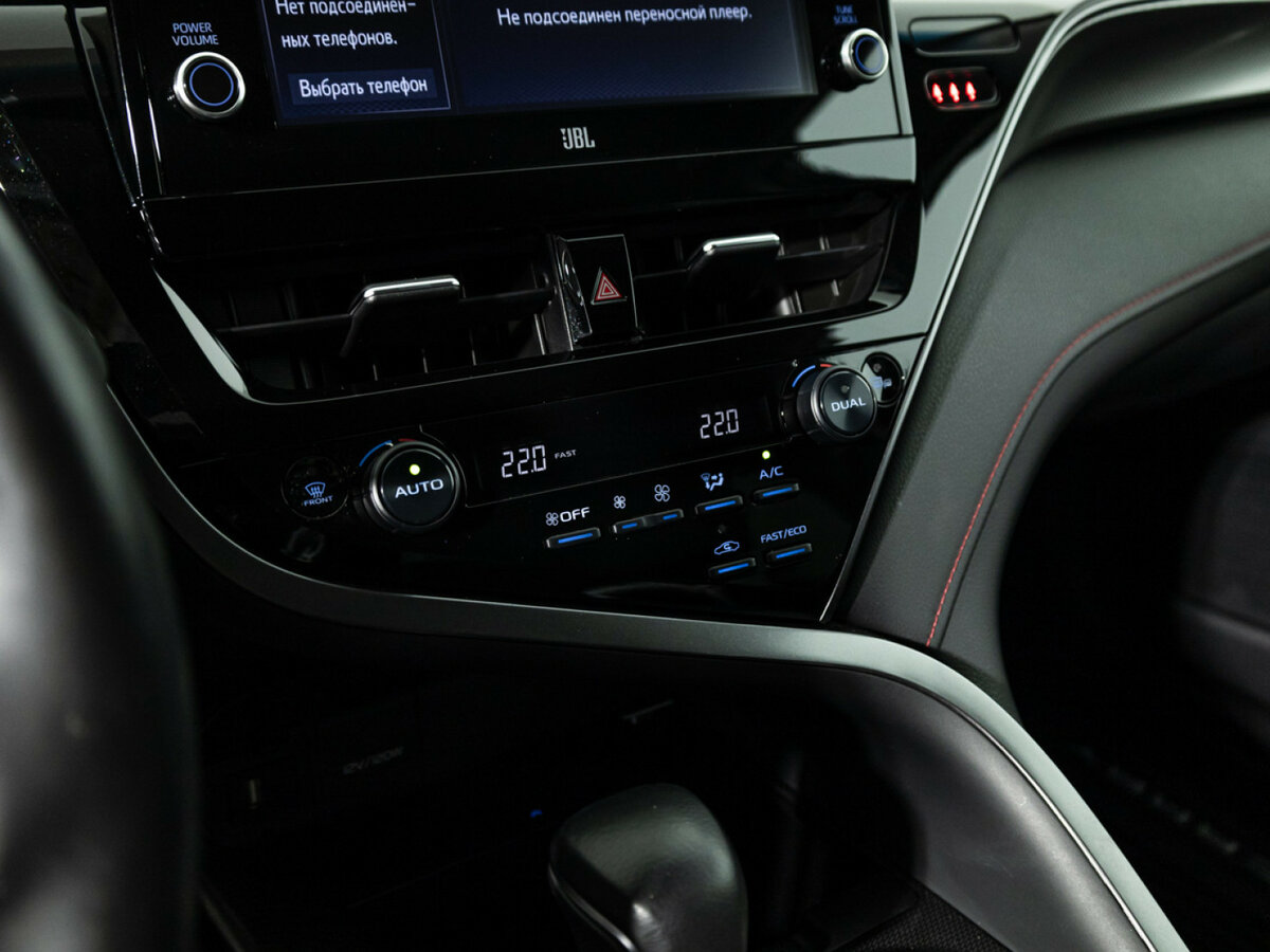 Toyota Camry с пробегом — 2022 год. Фото: #15