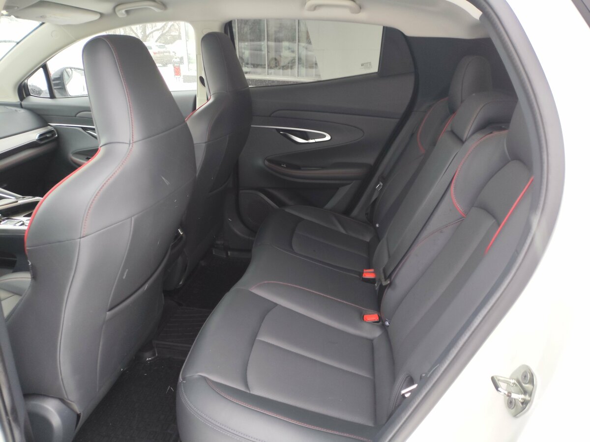 Changan UNI-T с пробегом — 2023 год. Фото: #11