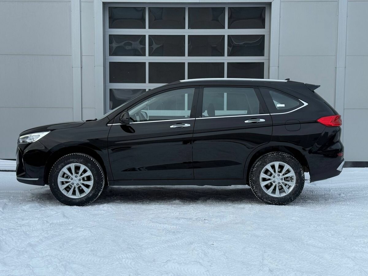 Haval M6 с пробегом — 2024 год. Фото: #1